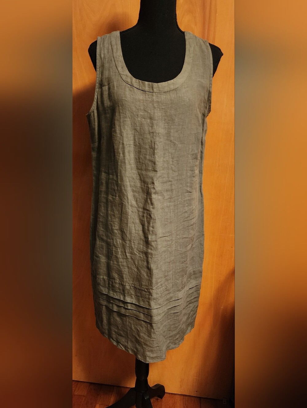 Sleeveless Del Sol  Linen Shift Dress in Olive Gray